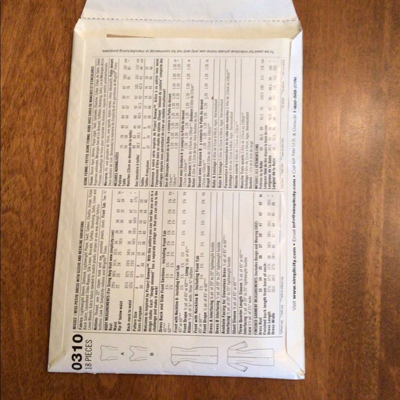 5/$20 Simplicity uncut dress pattern sz 12-20 - Picture 2 of 2